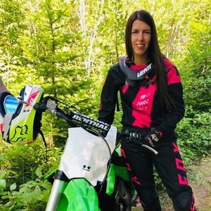 Meet your Posher, Jennifer